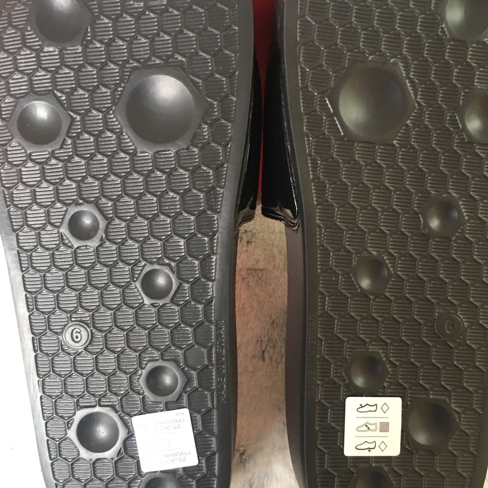 PUMA Slides and Backpack Bundle - Picture 5 of 8